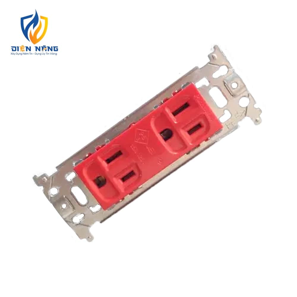 Ổ cắm đôi có dây nối đất