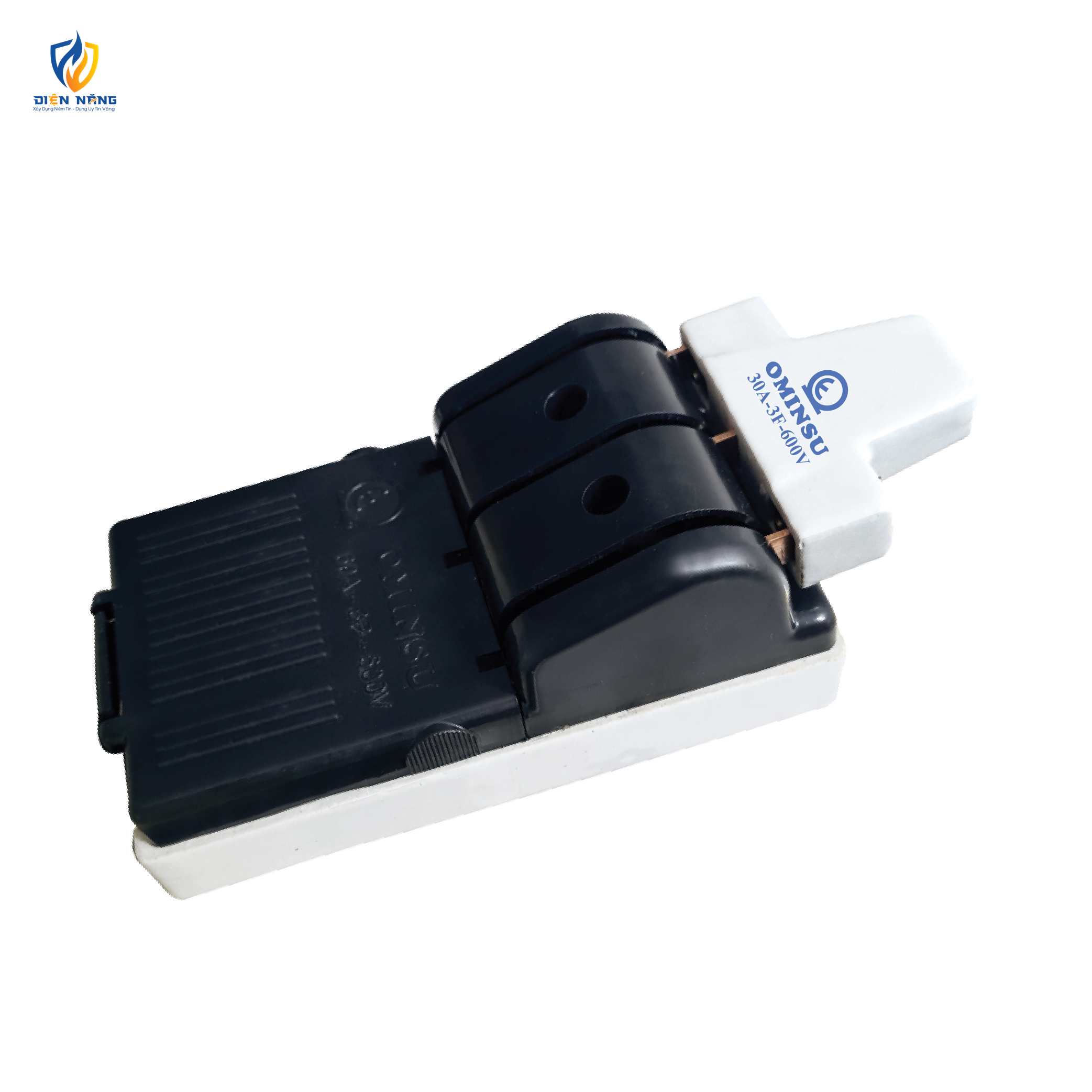 CẦU DAO OMINSU 30A 3P K38H - anh 2