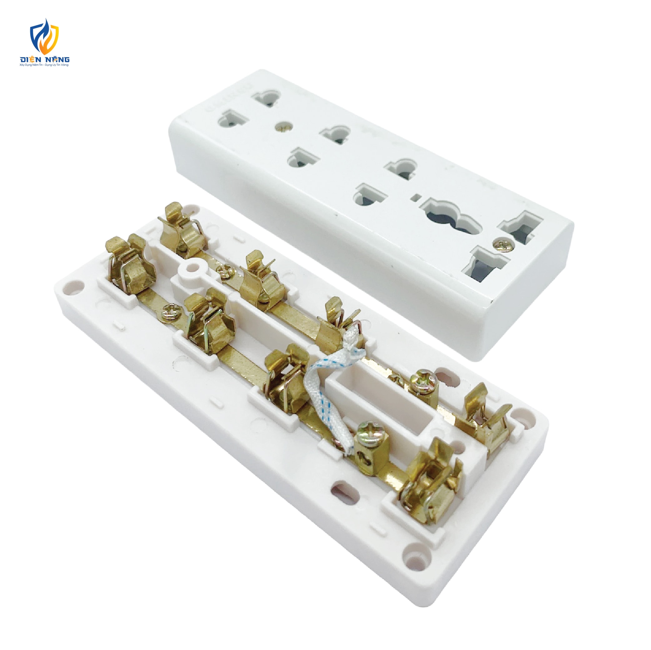 Ổ CẮM 4 CỬA T9Y - anh 4