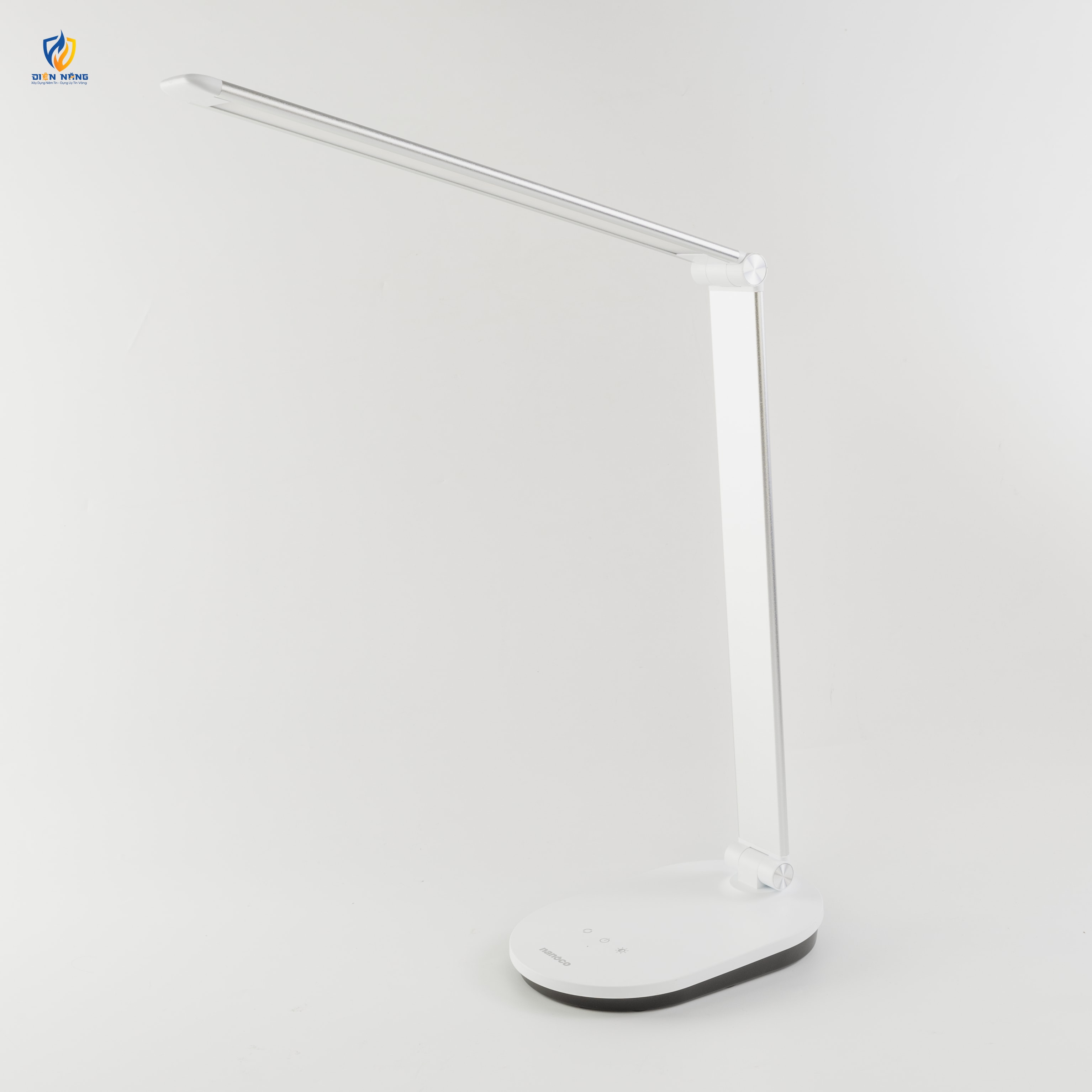 Đèn bàn LED Nanoco