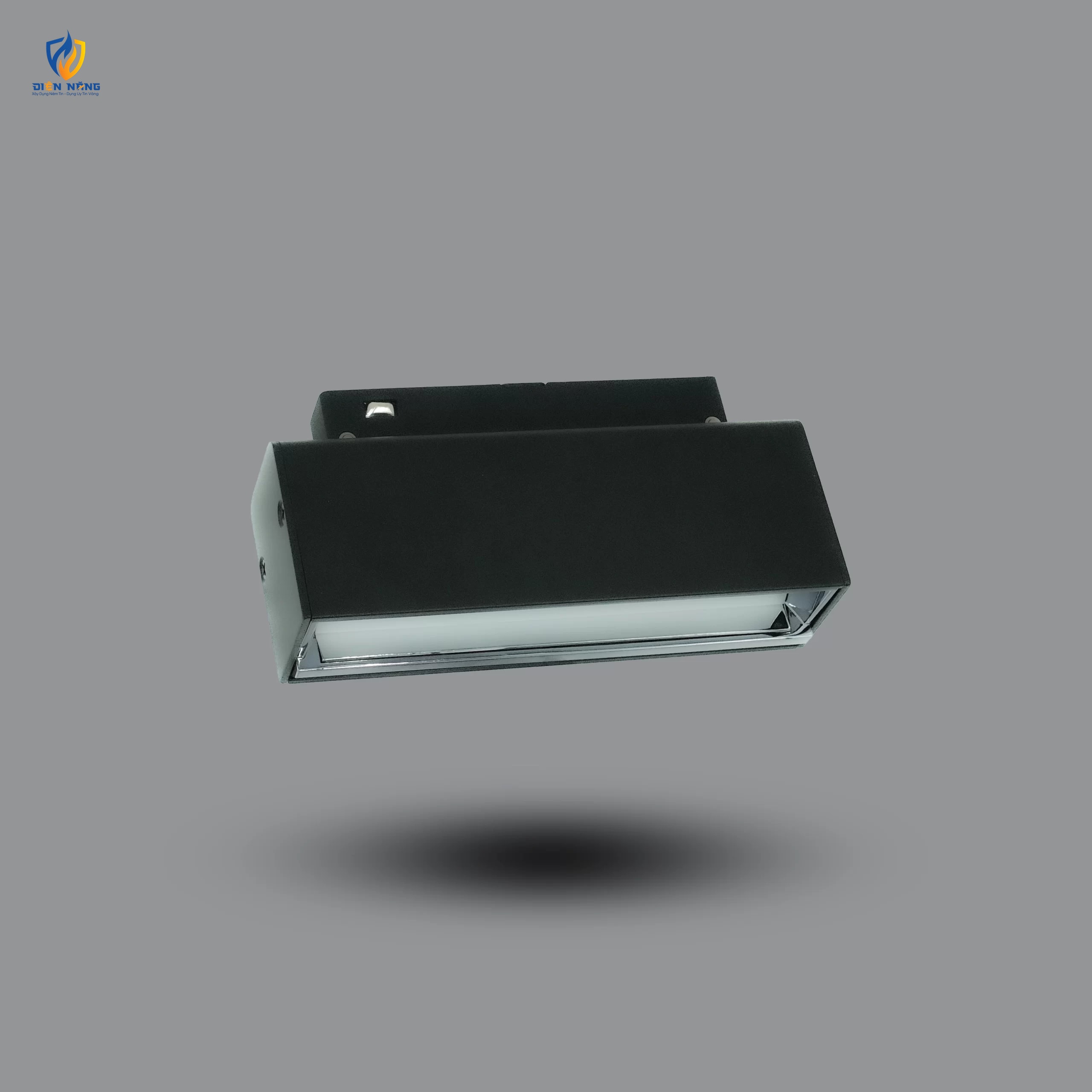 Đèn ray nam châm âm trần tán quang 10W PM35C10L
