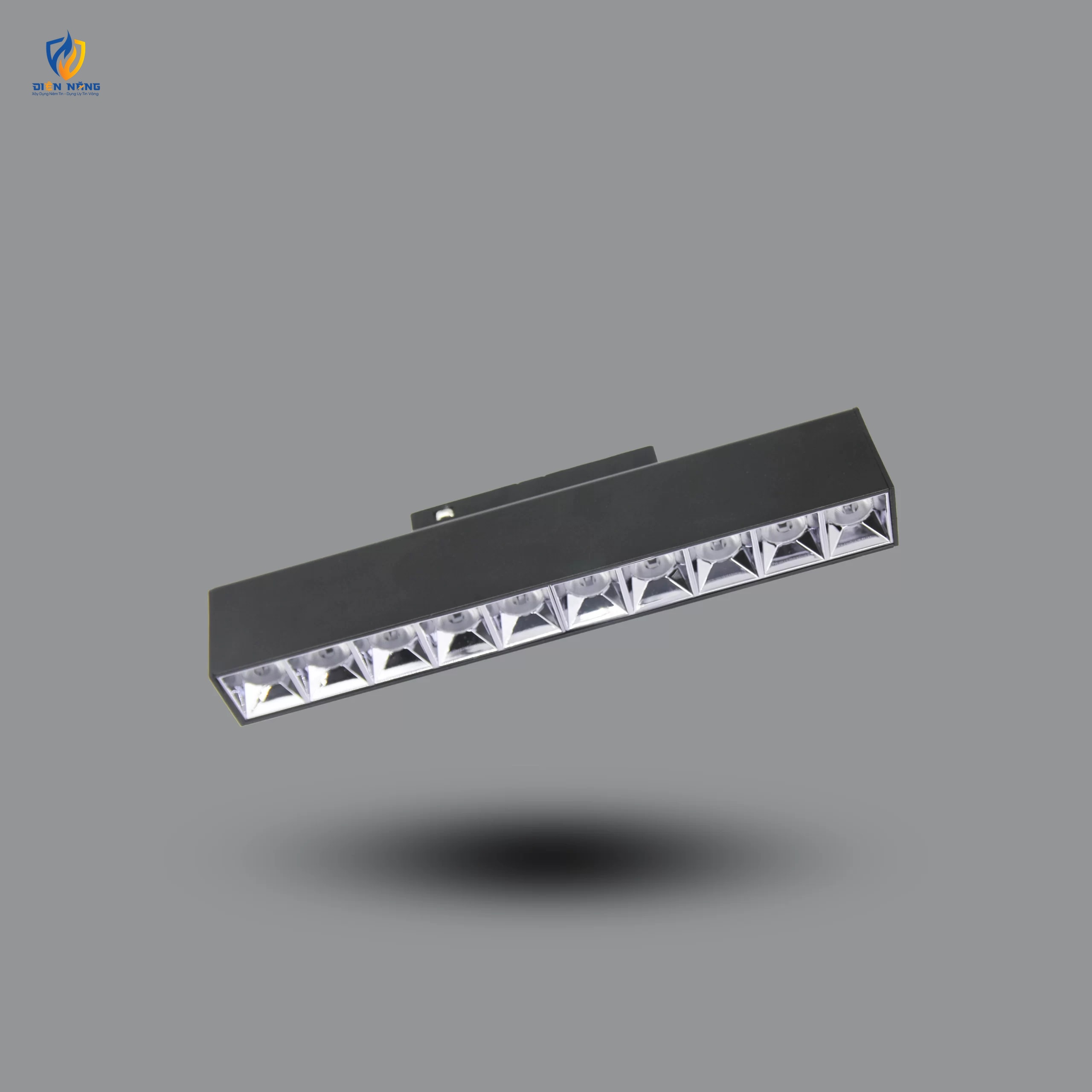 Đèn ray nam châm âm trần tiêu điểm SMD 20W PM35B20L - anh 2