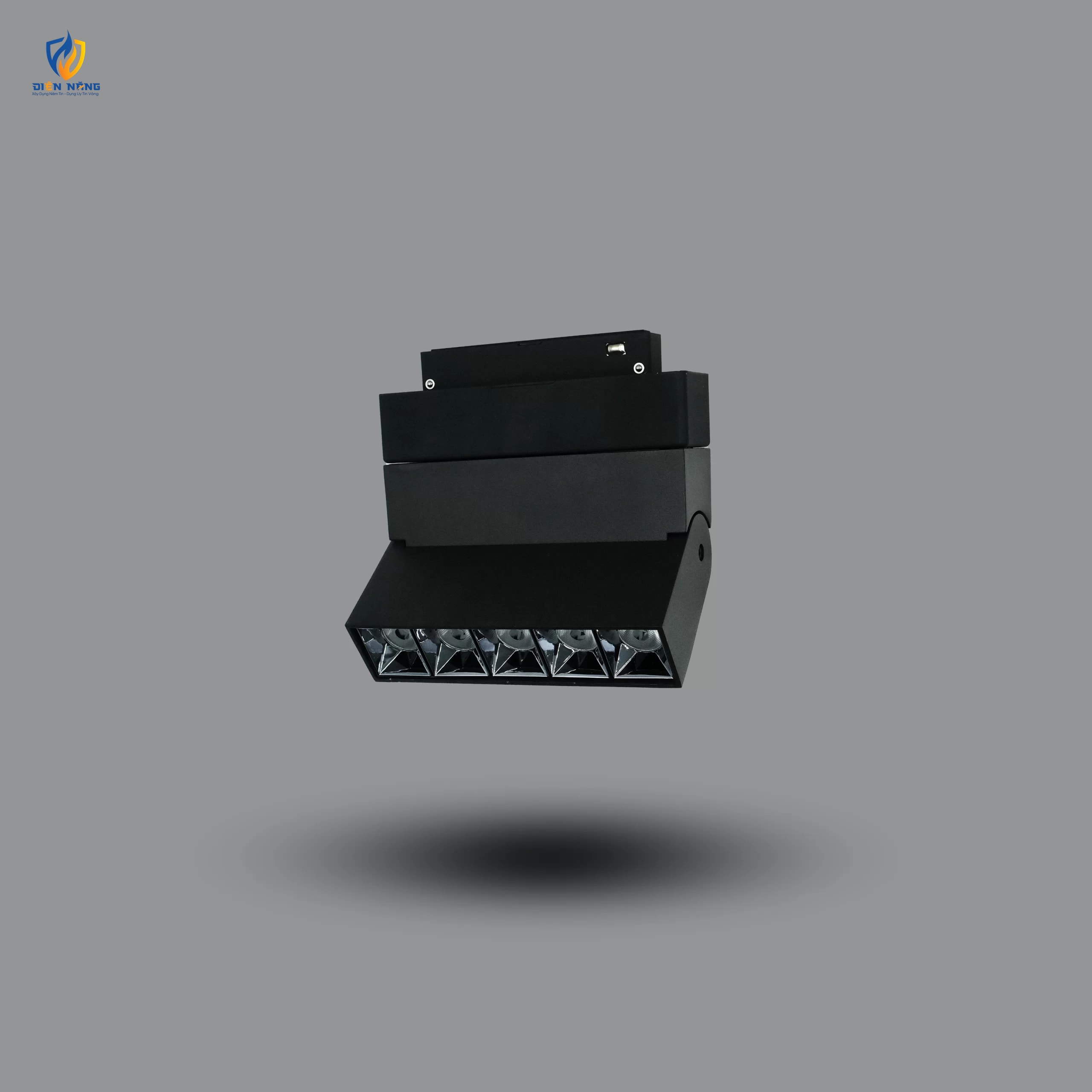 Đèn ray nam châm âm trần pha tiêu điểm SMD 10W PM35E10L