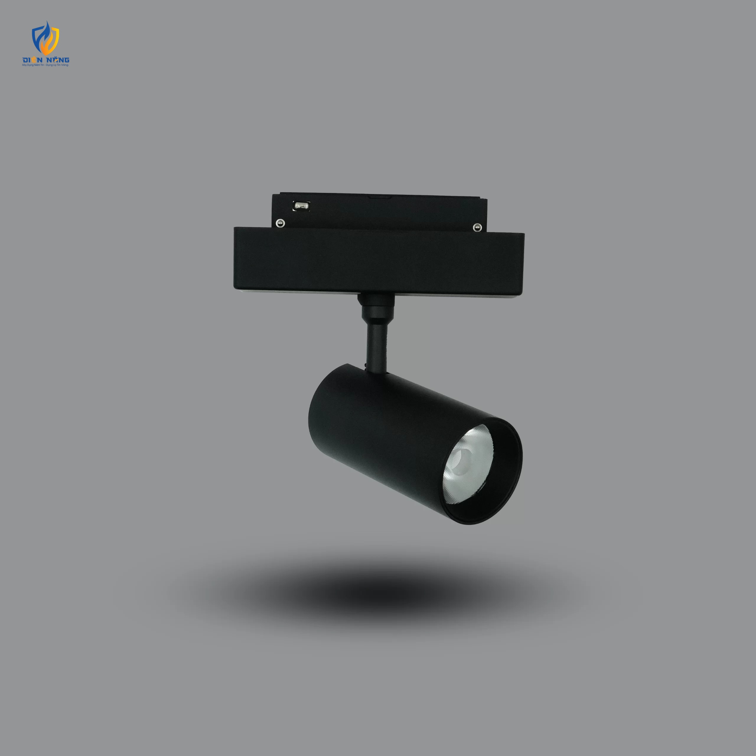 Đèn ray nam châm âm trần pha tiêu điểm 7W PM35D7L