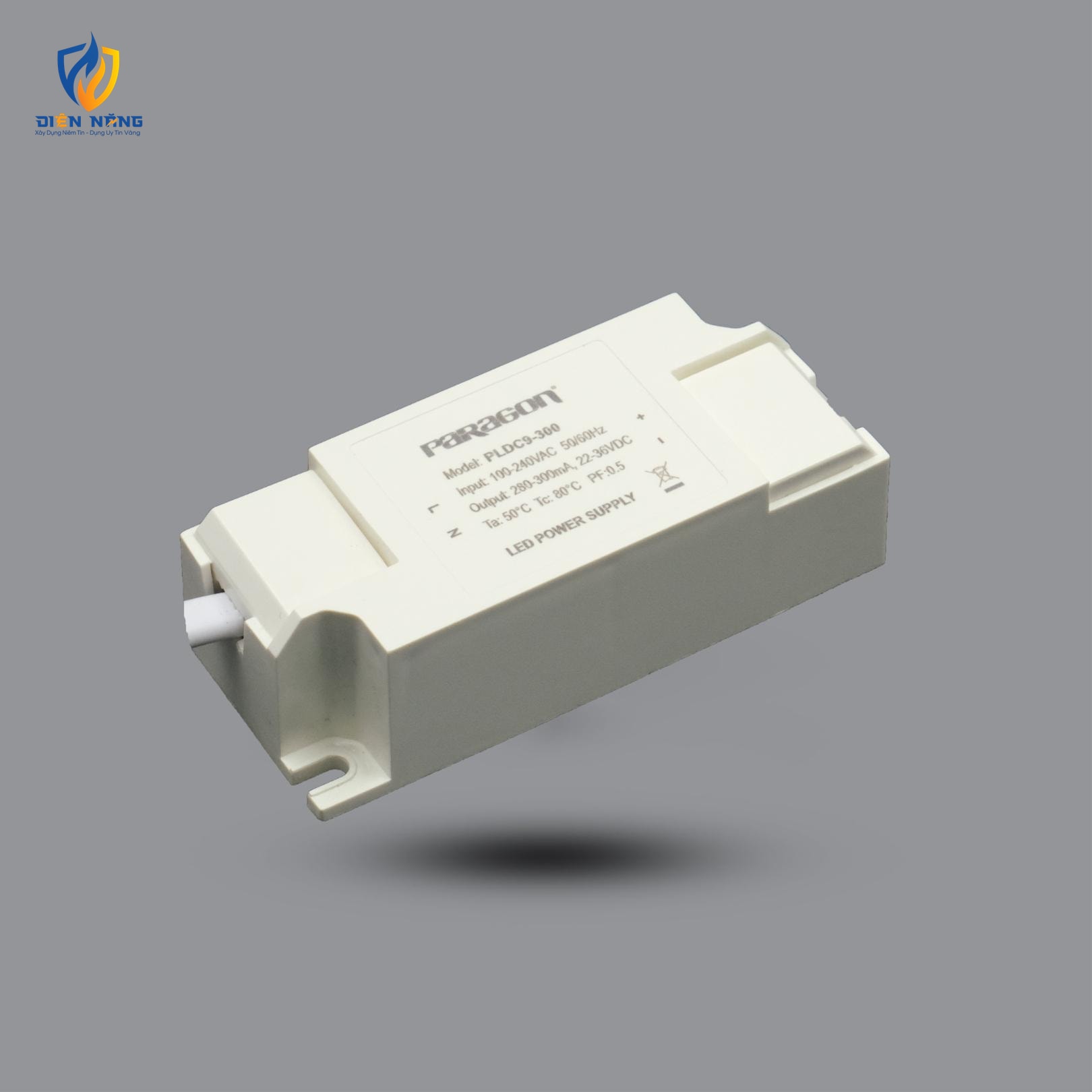 Đèn LED Downlight viền vàng 12W âm trần đổi 3 màu RRDE118L12/CCT - anh 5