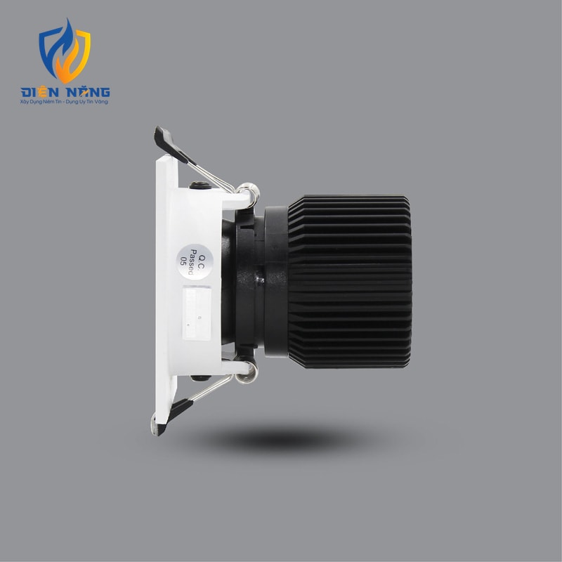 Đèn LED âm trần chiếu điểm CRDC90L3 - anh 3