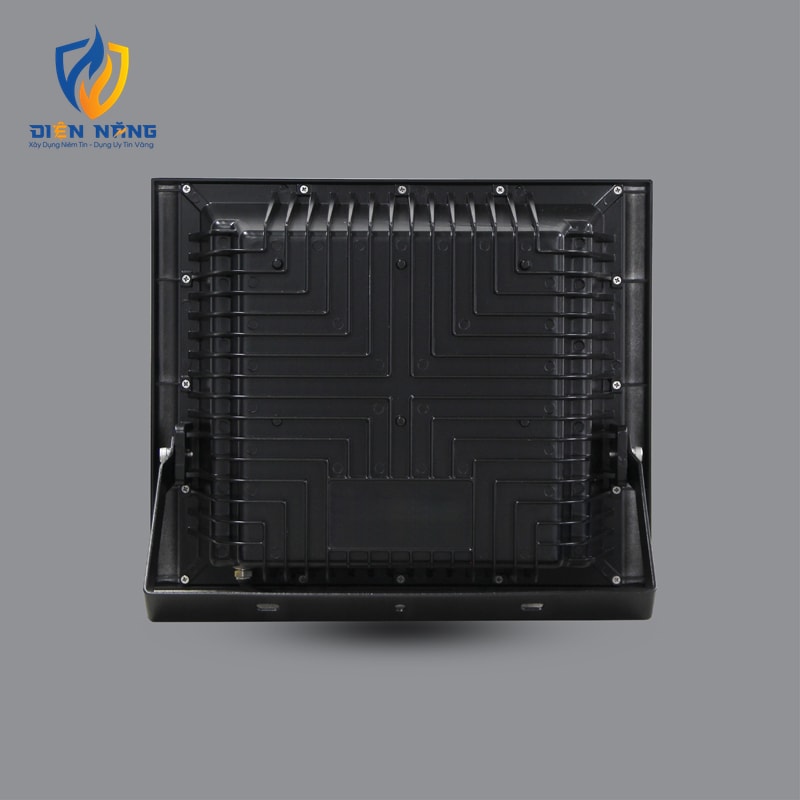 Đèn LED pha năng lượng mặt trời PSOSE100L - anh 3