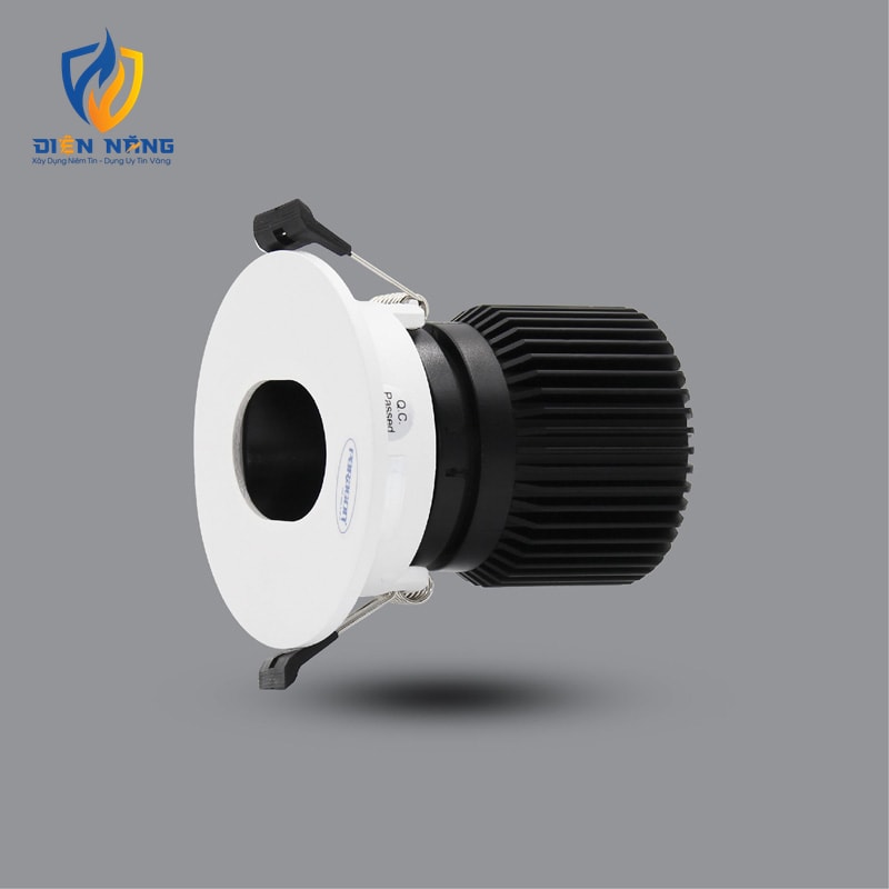 Đèn LED Downlight khách sạn 3W âm trần PRHE90L3 - anh 2