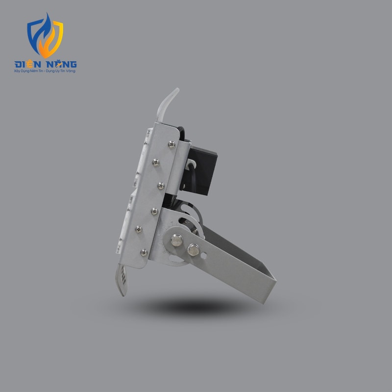 Đèn LED pha 100w POFA100L - anh 3