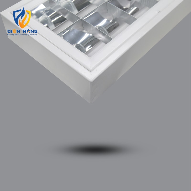 Đèn phòng sạch PIFS236L36 - anh 2