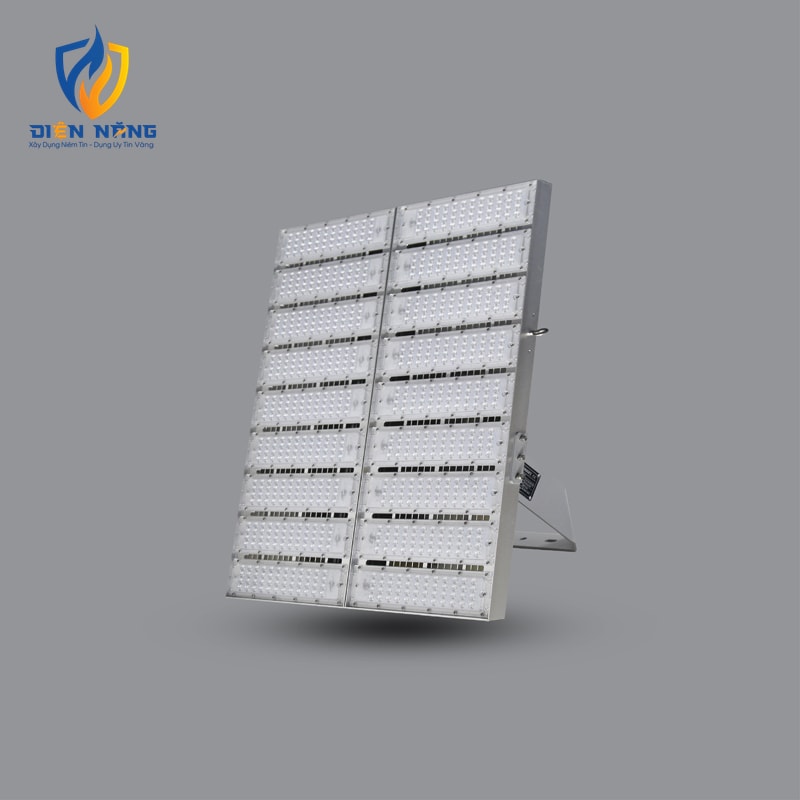Đèn LED pha HIGH MAST PHMA90065L - anh 2