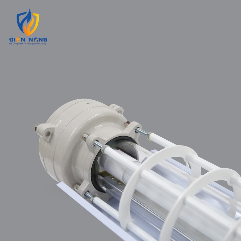 Đèn phòng chống nổ EEW BPY1x36J có Pin dự phòng - anh 2