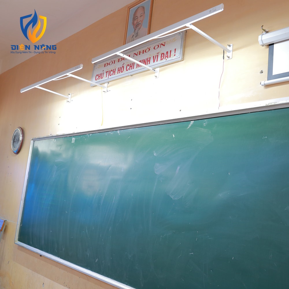 Bộ đèn chiếu sáng bảng 1200/18W - anh 3