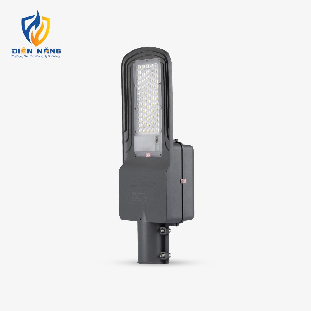 Đèn đường năng lượng mặt trời CSD05 100W V3 - anh 4