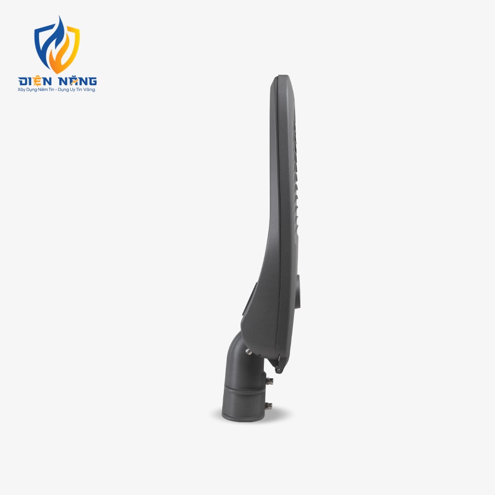 Đèn đường năng lượng mặt trời CSD08 100W HCM - anh 3