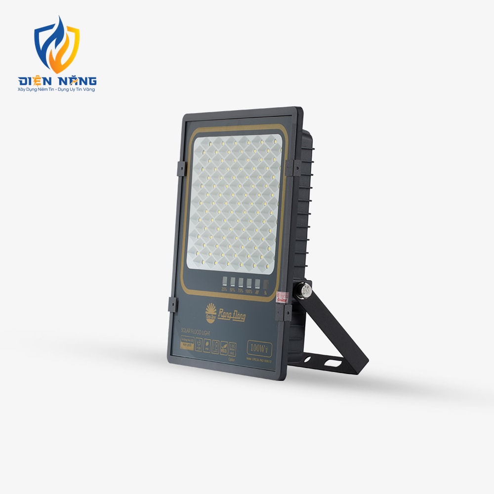 Đèn LED chiếu pha năng lượng mặt trời cảm biến CP03 100W - anh 4