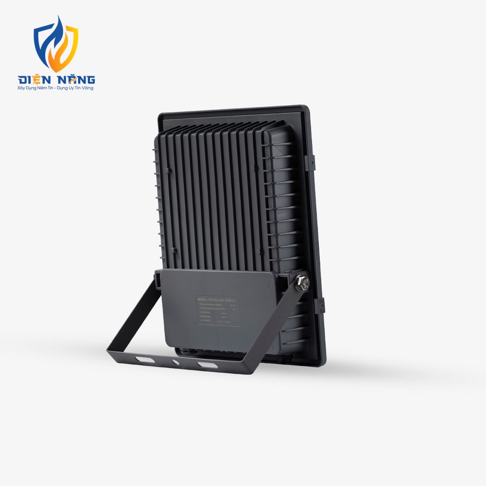 Đèn LED chiếu pha năng lượng mặt trời cảm biến CP03 100W - anh 5