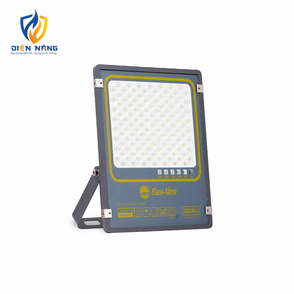 Đèn LED chiếu pha năng lượng mặt trời cảm biến CP03 200W - anh 2