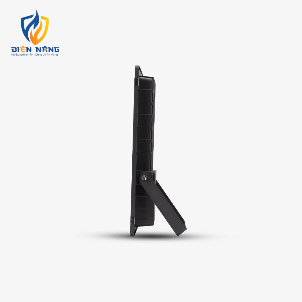 Đèn LED chiếu pha năng lượng mặt trời cảm biến CP03 300W - anh 5
