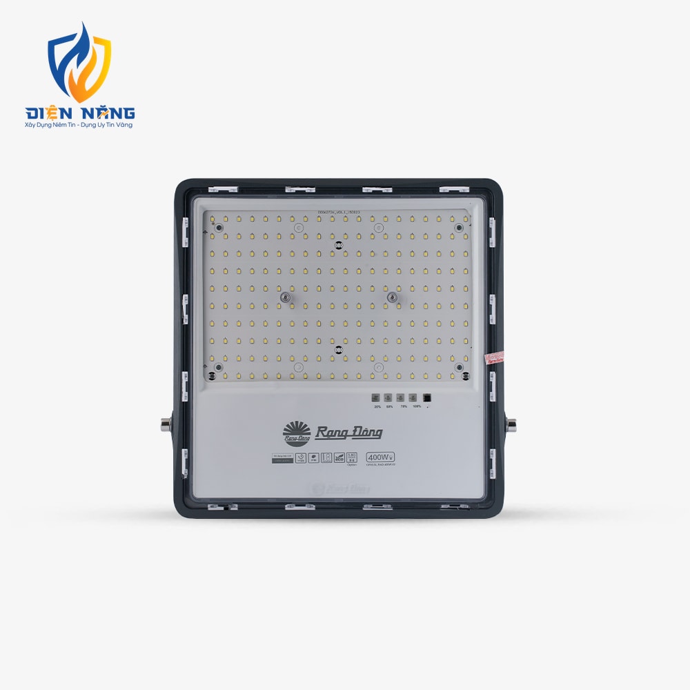 Đèn LED chiếu pha năng lượng mặt trời cảm biến CP03 400W - anh 2