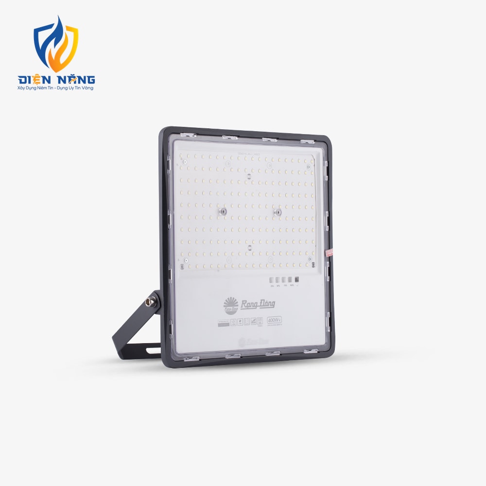 Đèn LED chiếu pha năng lượng mặt trời cảm biến CP03 400W - anh 4