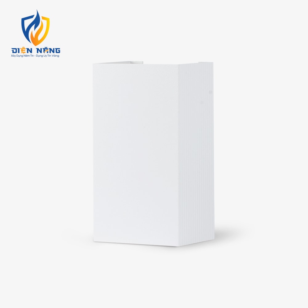 Đèn LED ốp tường đổi màu LN18 83x60/6W