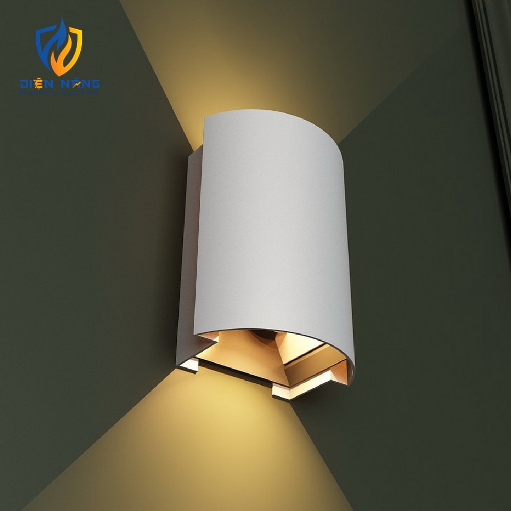 Đèn LED ốp tường đổi màu LN18 V2 110x75/6W - anh 3