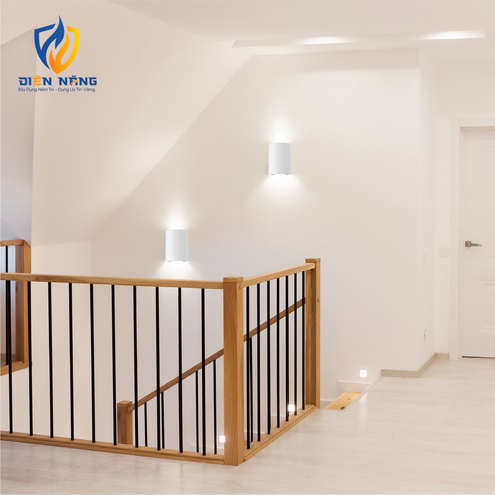 Đèn LED ốp tường đổi màu LN18 V2 110x75/6W - anh 5