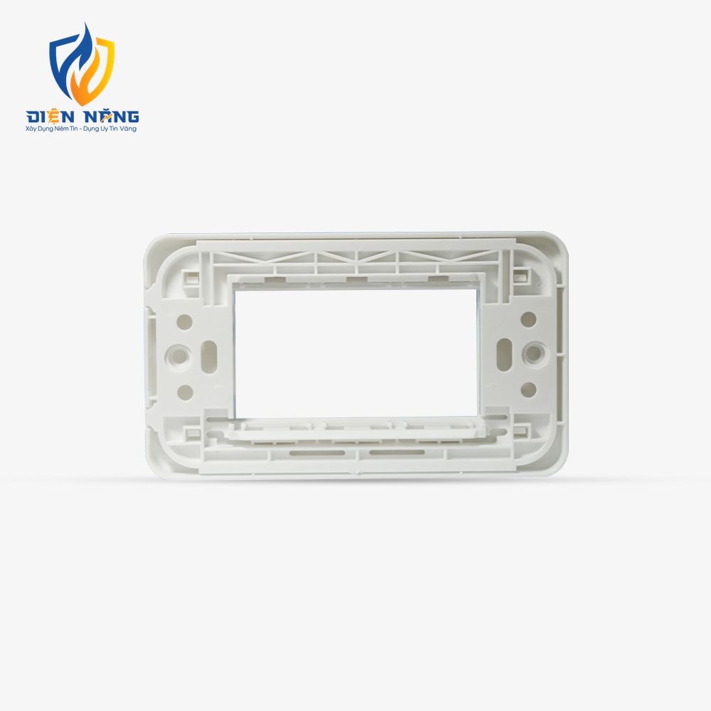 Mặt công tắc ổ cắm âm tường 3 hạt MOC02 70x120x9/3H - anh 4