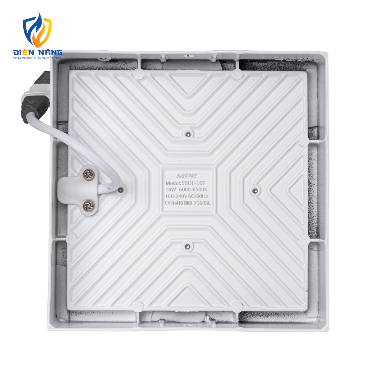 LED Downlight ốp nổi tràn viền trắng, mặt vuông 16W ánh sáng trắng SSDL-16T - anh 3