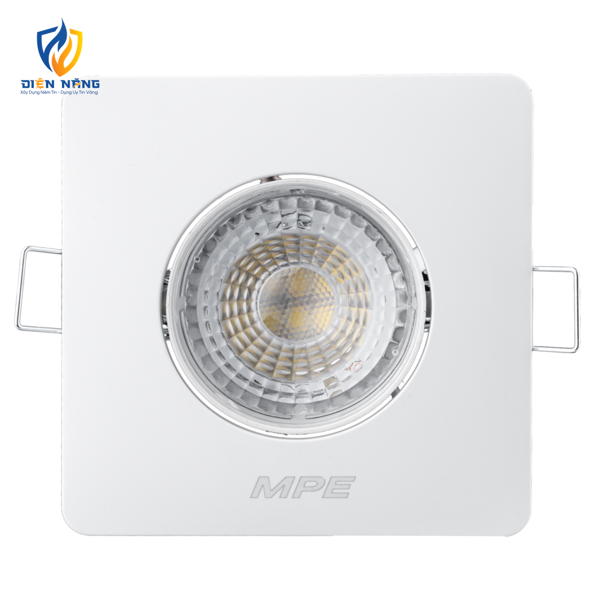 LED Downlight âm trần Chiếu điểm, Điều chỉnh hướng sáng, mặt vuông 5W ánh sáng vàng DLA2S-5V - anh 2