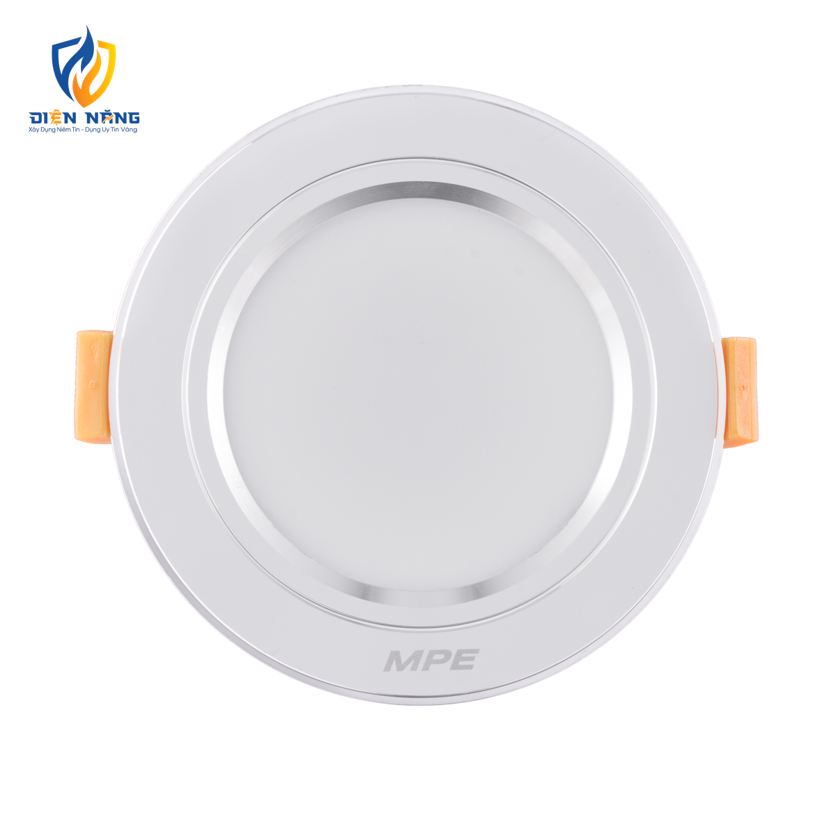 LED Downlight âm trần nhôm, viền bạc 5W ánh sáng vàng DLB-5V