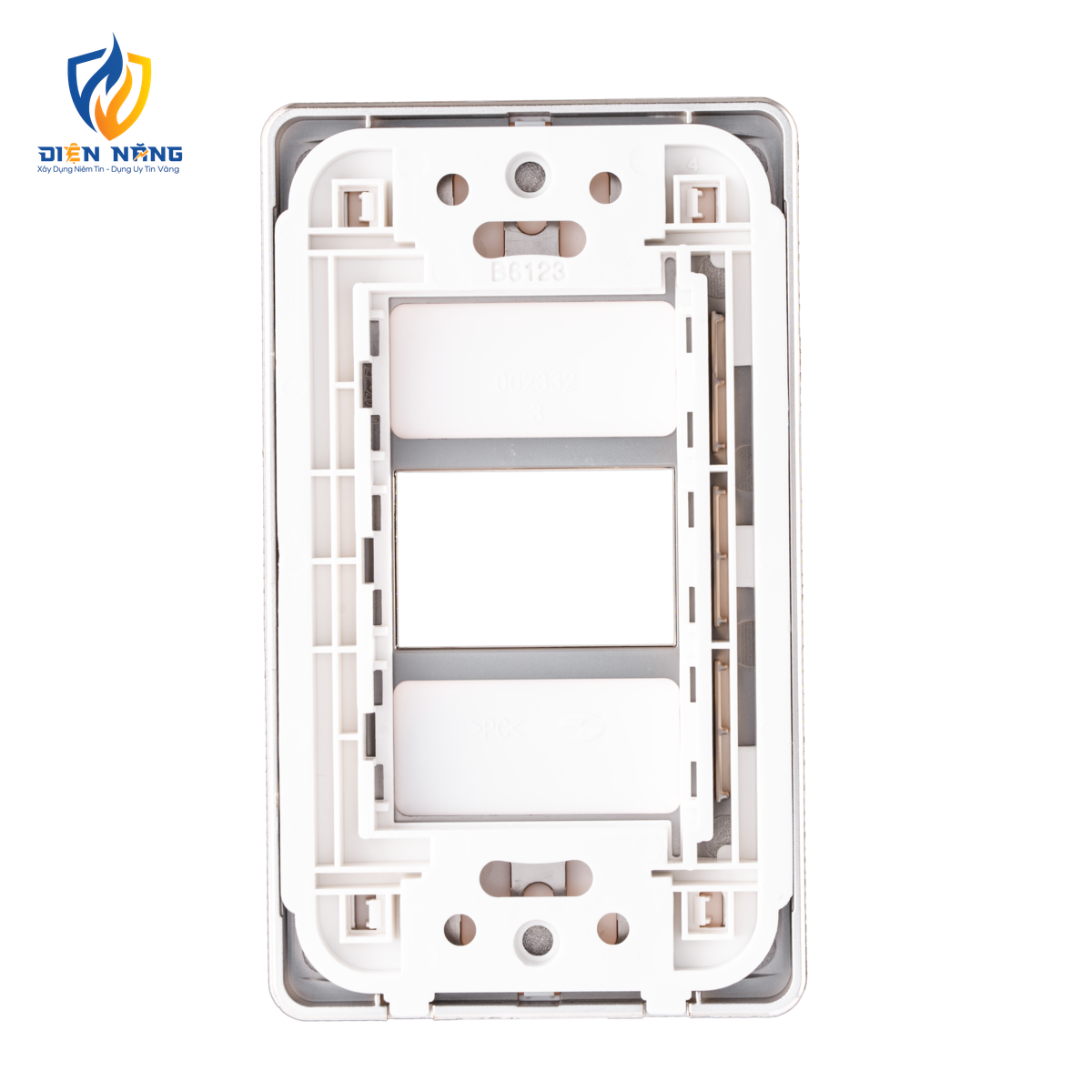 Mặt A60 dùng cho 1 thiết bị viền vàng KT120x70mm mã A601G - anh 3