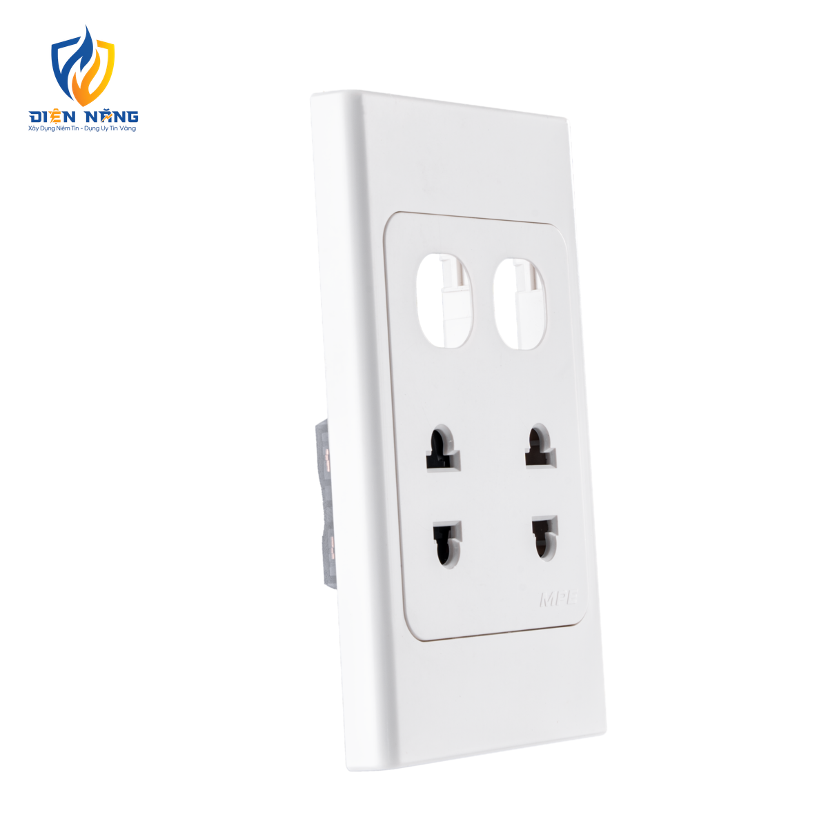 Ổ cắm đôi 2 chấu 16A + 2 Lỗ mã A20US2XXN - anh 2