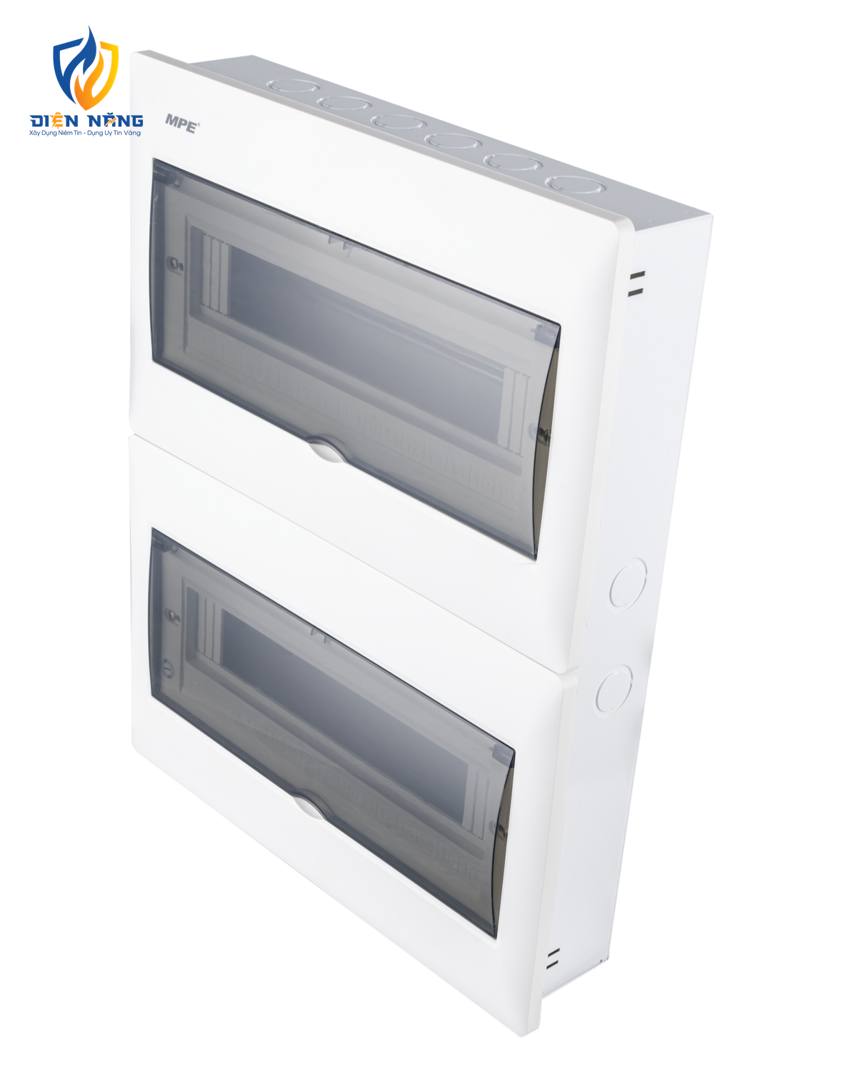 Tủ điện âm tường chứa MCB 25-32 cực mã TS-32