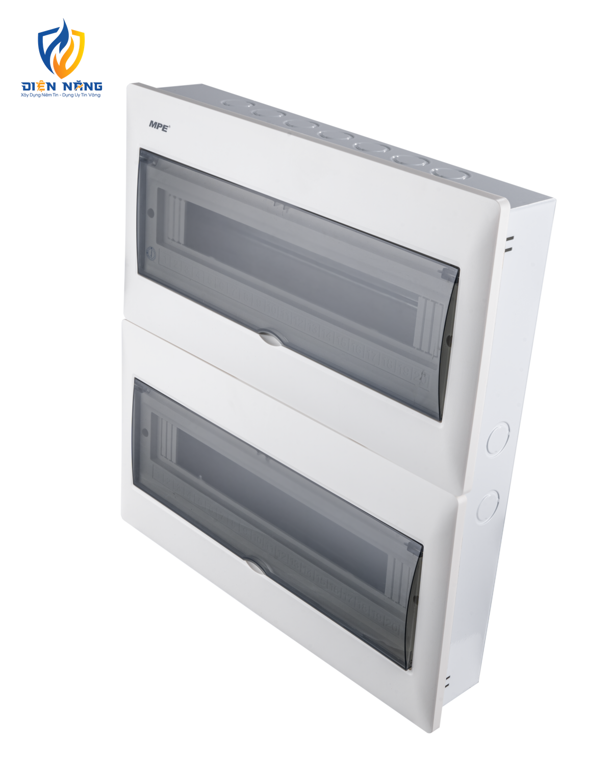 Tủ điện âm tường chứa MCB 33-40 cực mã TS-40