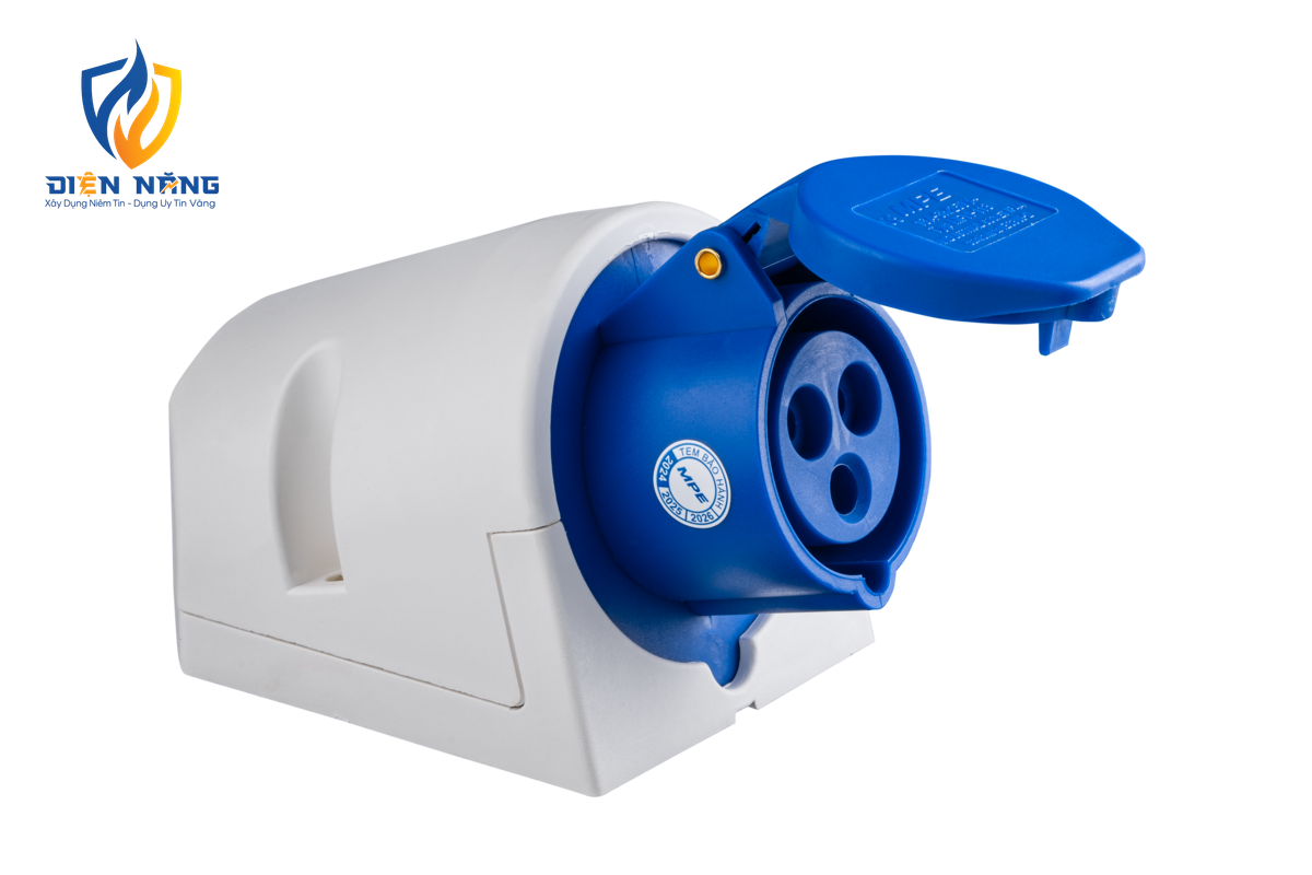 Ổ cắm cố định bắt trên tường 3 cực, 16A, IP44 mã MPN-113 - anh 4