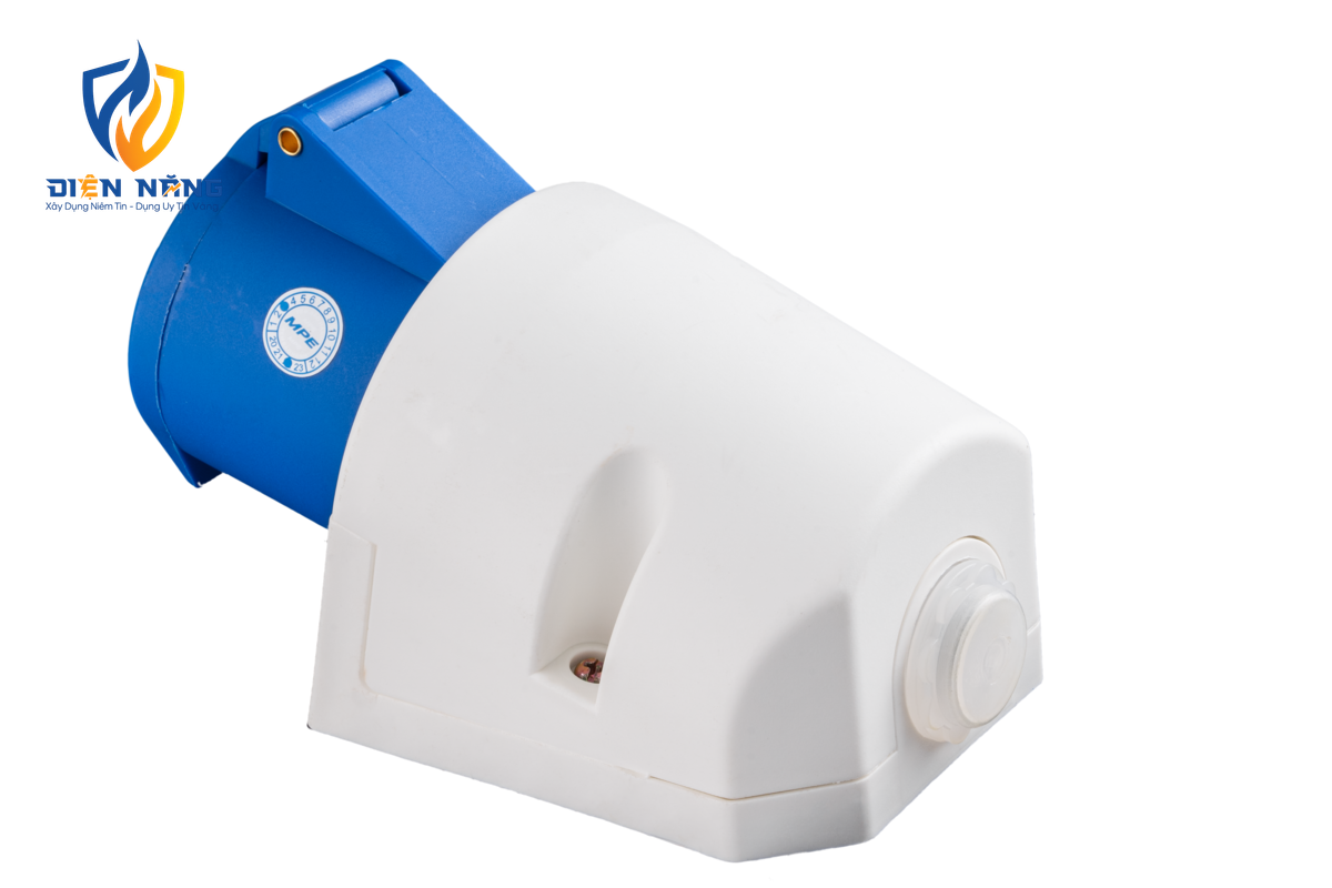 Ổ cắm cố định bắt trên tường 3 cực, 32A, IP44 mã MPN-123 - anh 3