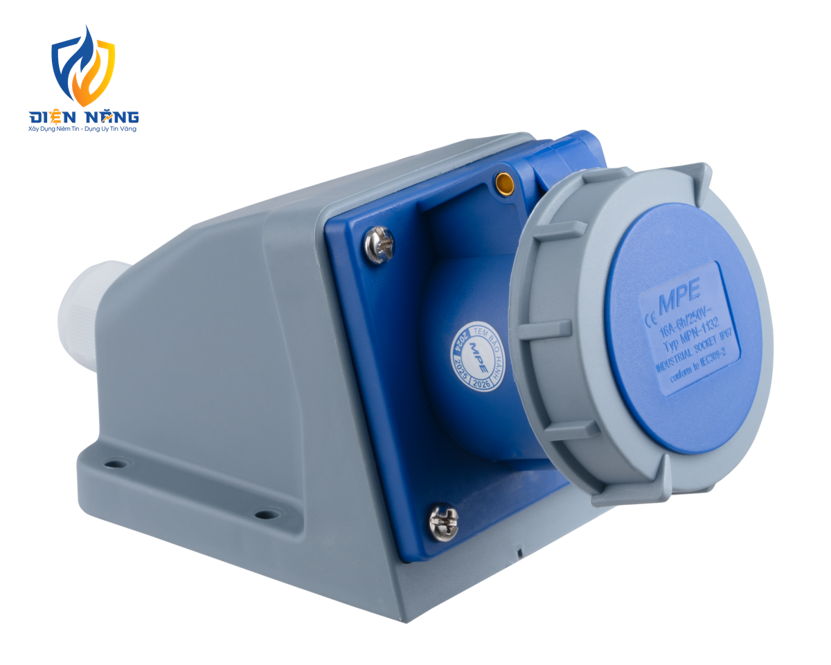 Ổ cắm cố định bắt trên tường 3 cực, 16A, IP67 mã MPN-1132 - anh 2