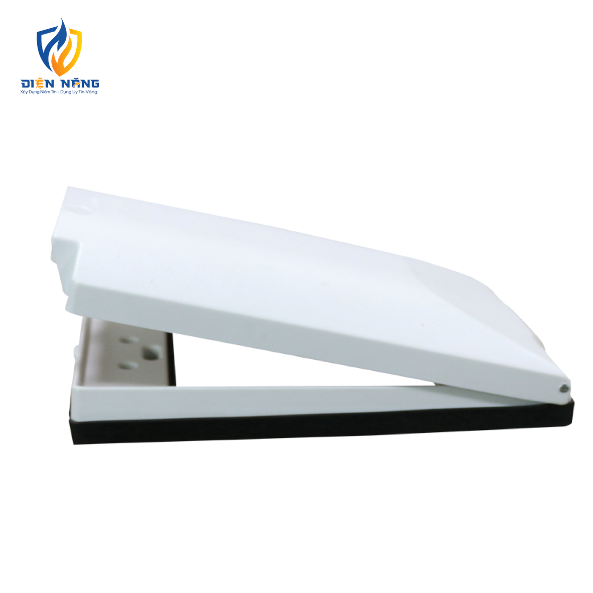 Mặt che phòng thấm nước dùng cho các mặt và ổ cắm chữ nhật mã A223V