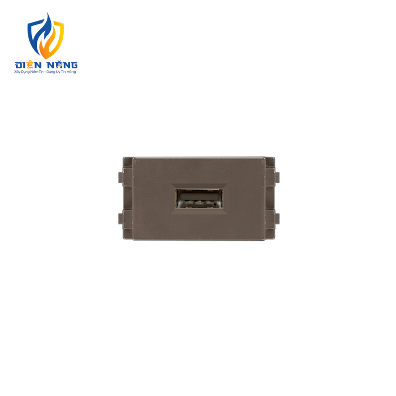 Ổ cắm DKCC/USB