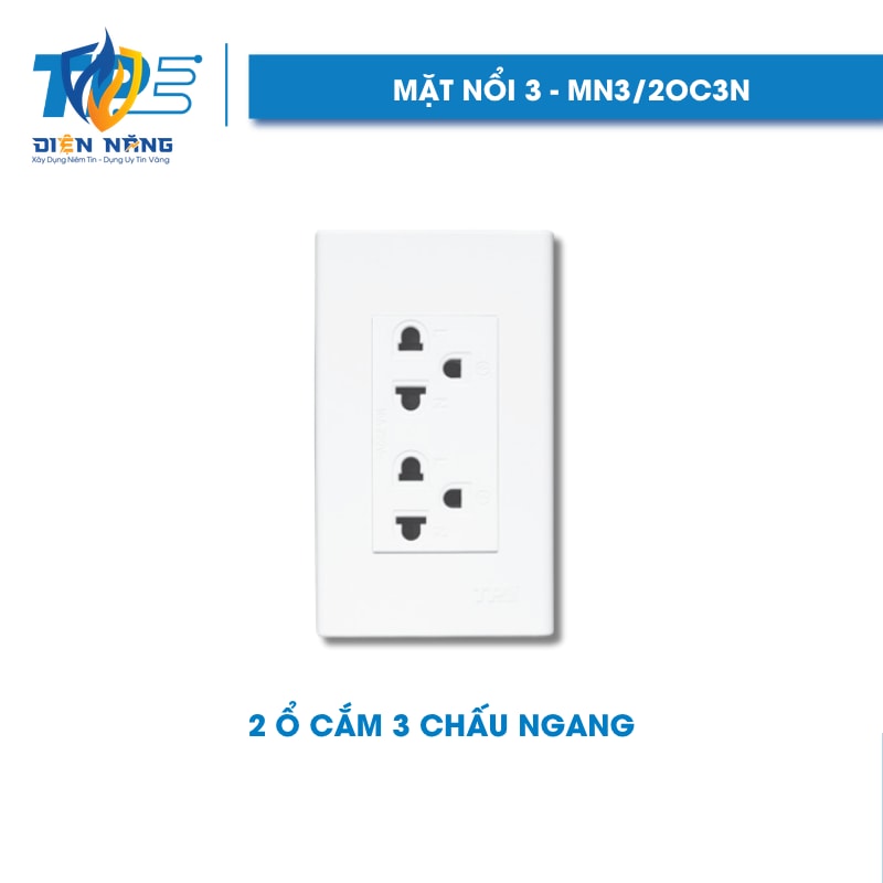 Mặt nổi 3, 2 ổ cắm 3 chấu ngang