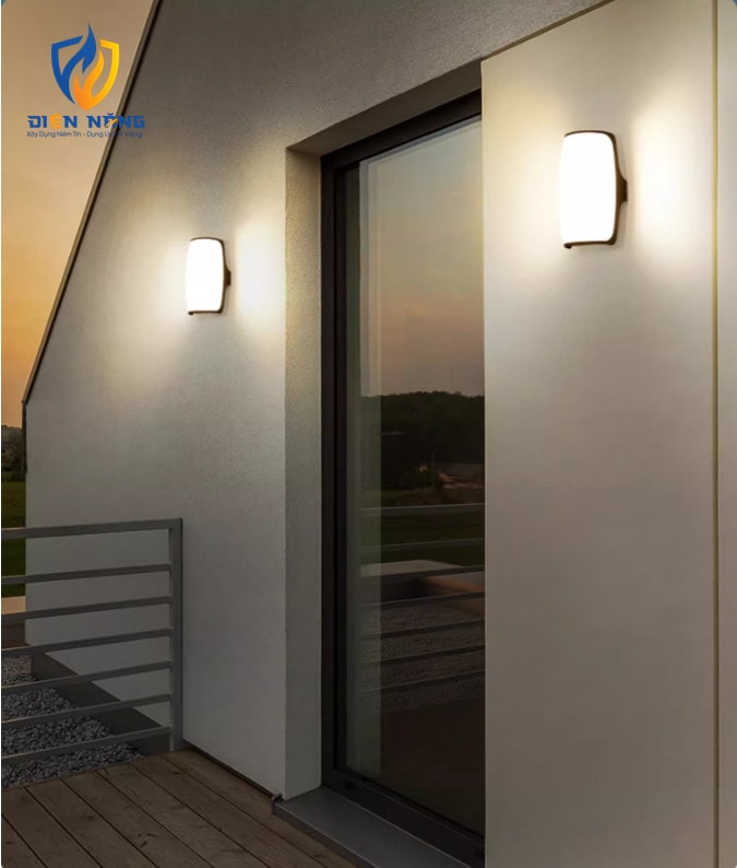 Đèn tường tràn viền Kingeco - anh 7
