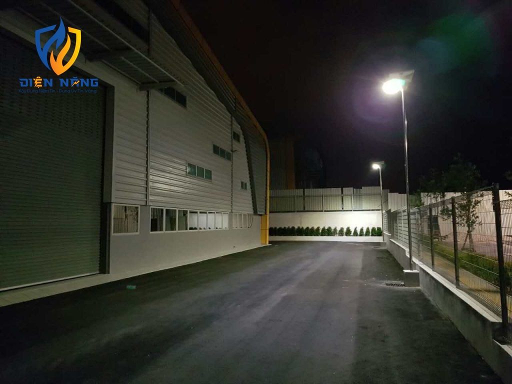 Đèn đường led năng lượng mặt trời KINGECO - anh 4
