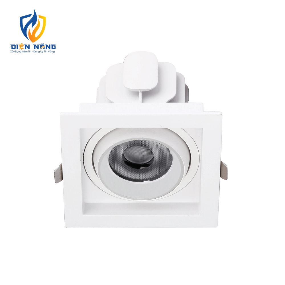 V12DLA - anh 4